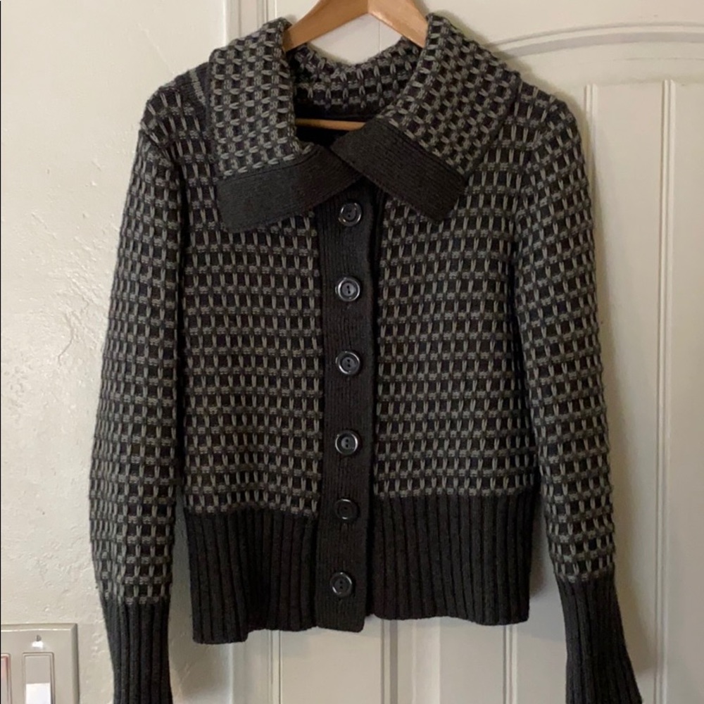 Banana Republic grey sweater